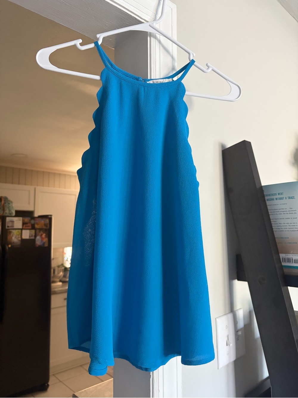 MINE Blue Scalloped Sleeveless Tank Top Size Small